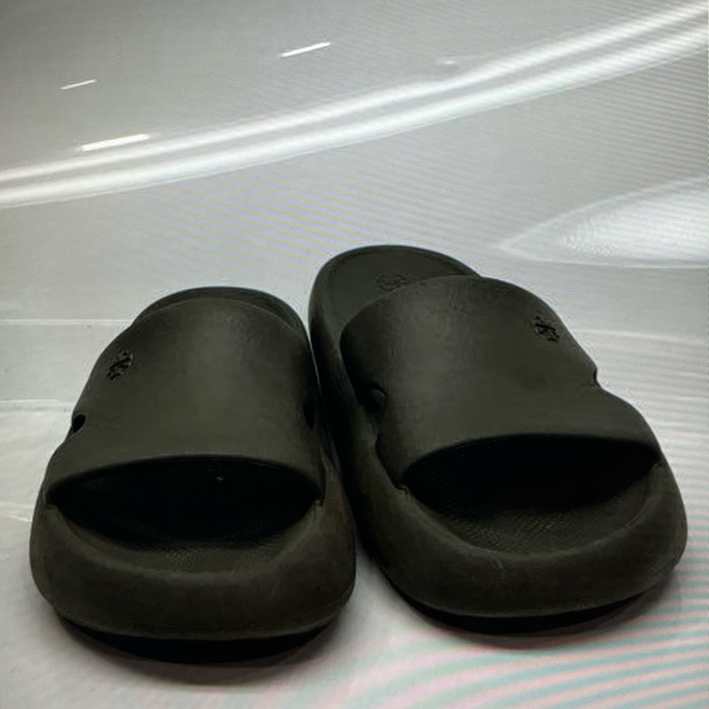 Tory Burch Men's Dark Gray Slide Sandals